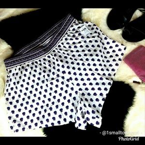 Ikat print white shorts NWT